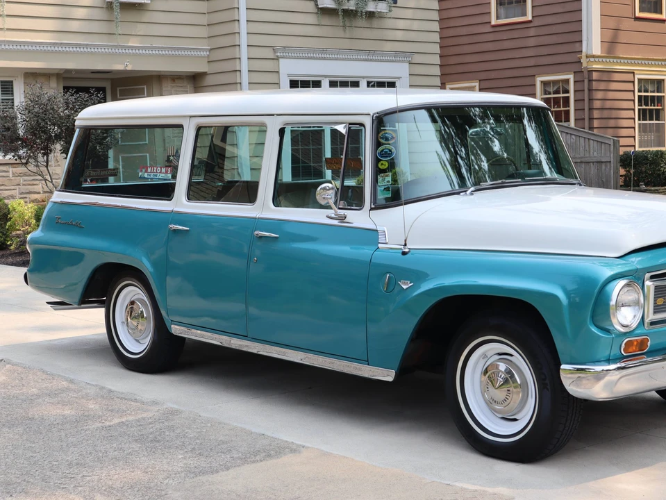 1967 International Harvester Travelall - Image 5 of 31