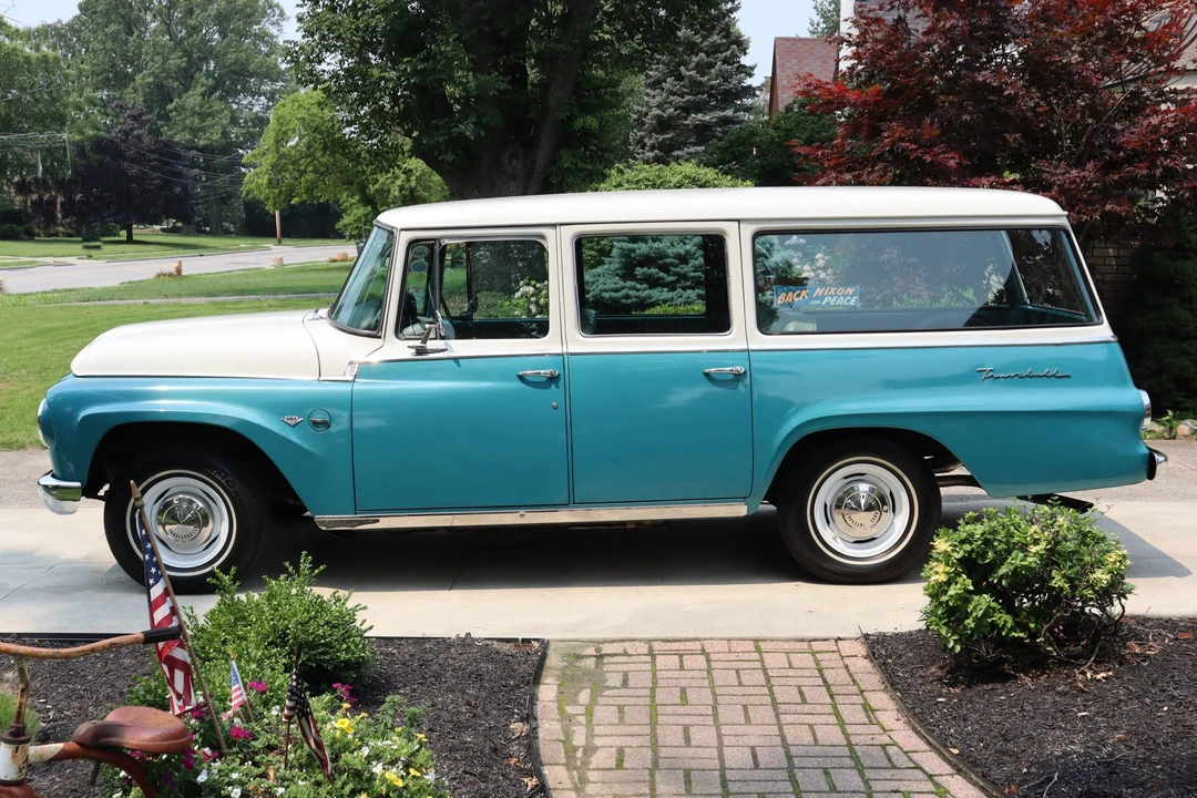 1967 International Harvester Travelall - Image 2 of 31