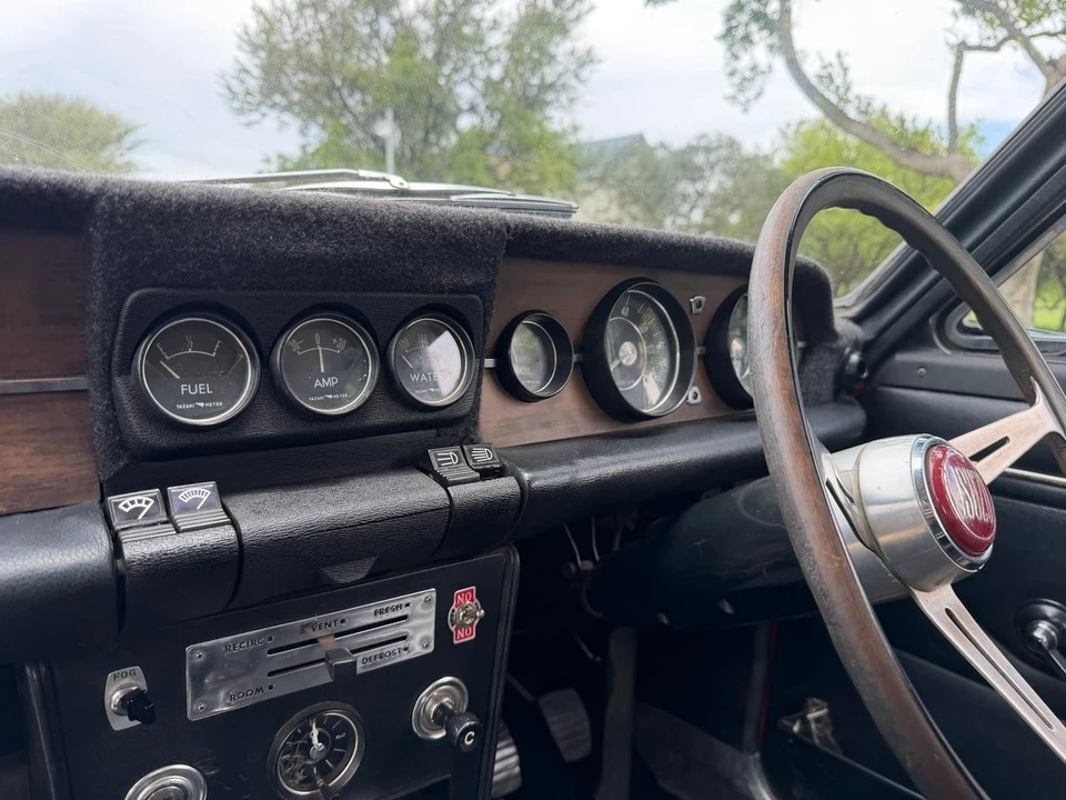 1967 Isuzu - Image 26 of 31