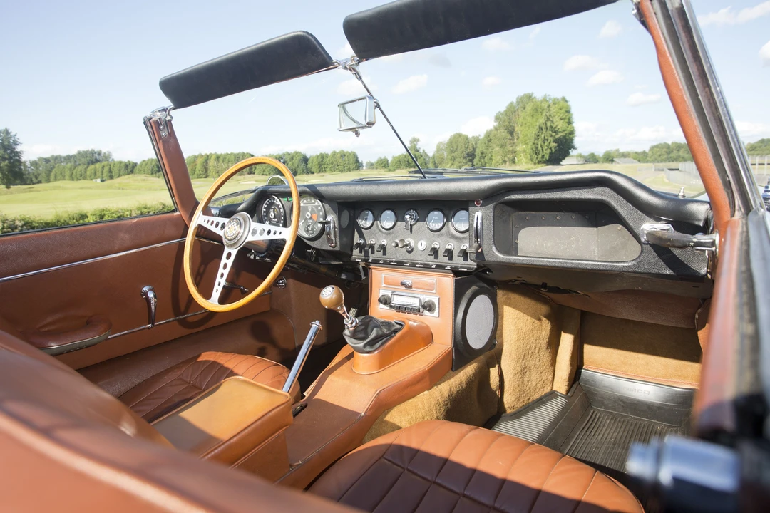 1967 Jaguar E-Type Series 1 - Image 26 of 31