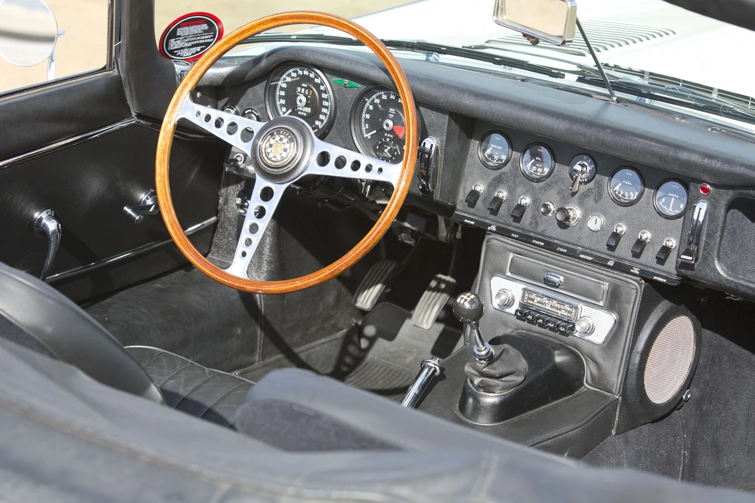 1967 Jaguar E-Type Series 1 - Image 24 of 31