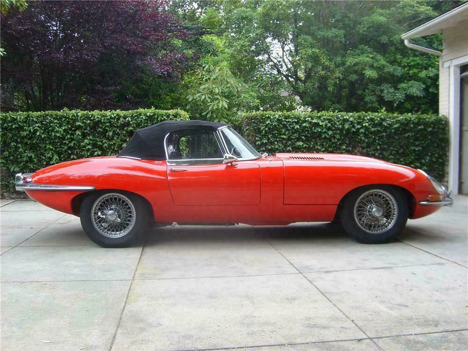 1967 Jaguar E-Type Series 1 - Image 5 of 5