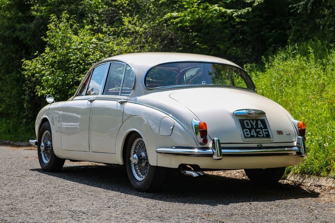 1967 Jaguar Mark II - Image 5 of 30
