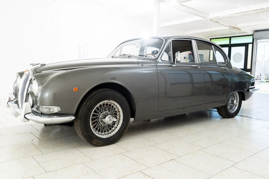 1967 Jaguar Mark II - Image 4 of 30