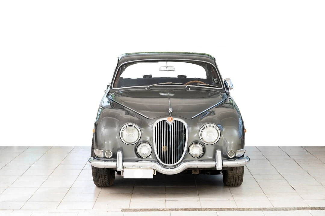 1967 Jaguar Mark II - Image 2 of 30