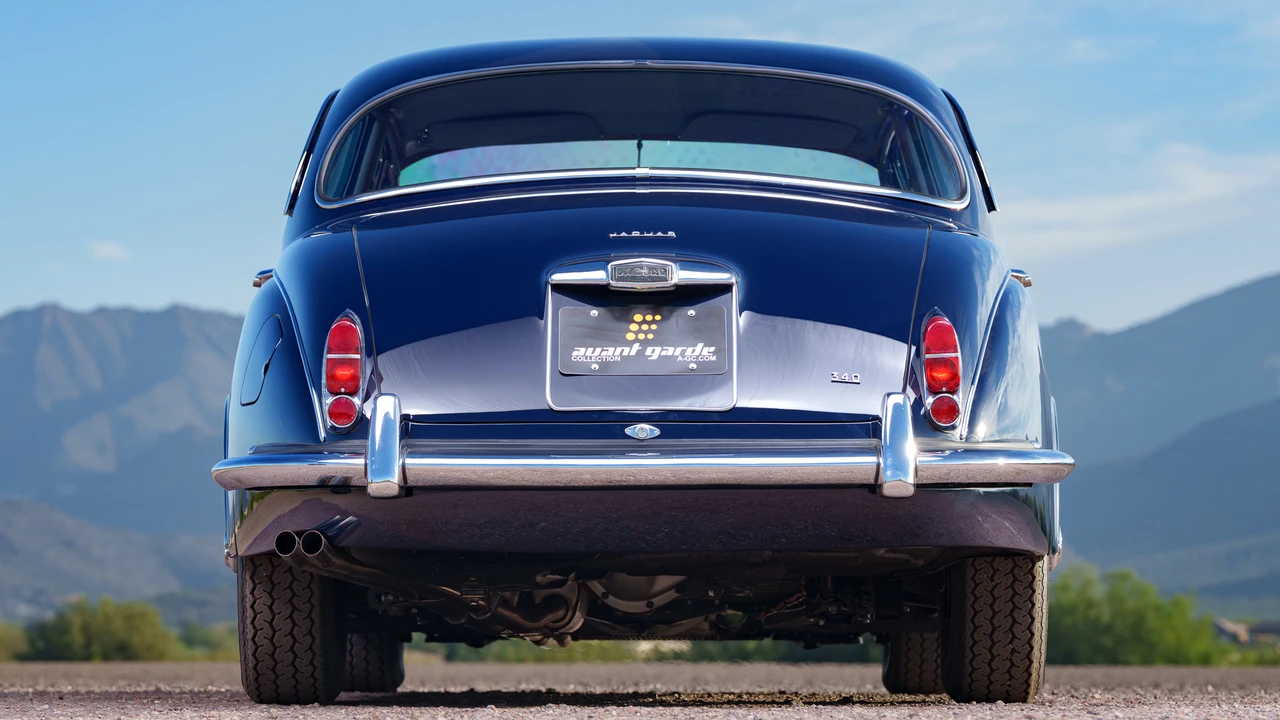 1967 Jaguar Mark II - Image 25 of 31