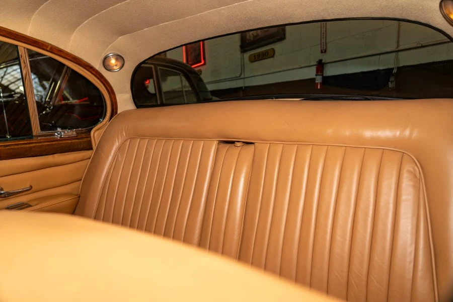1967 Jaguar Mark II - Image 14 of 17