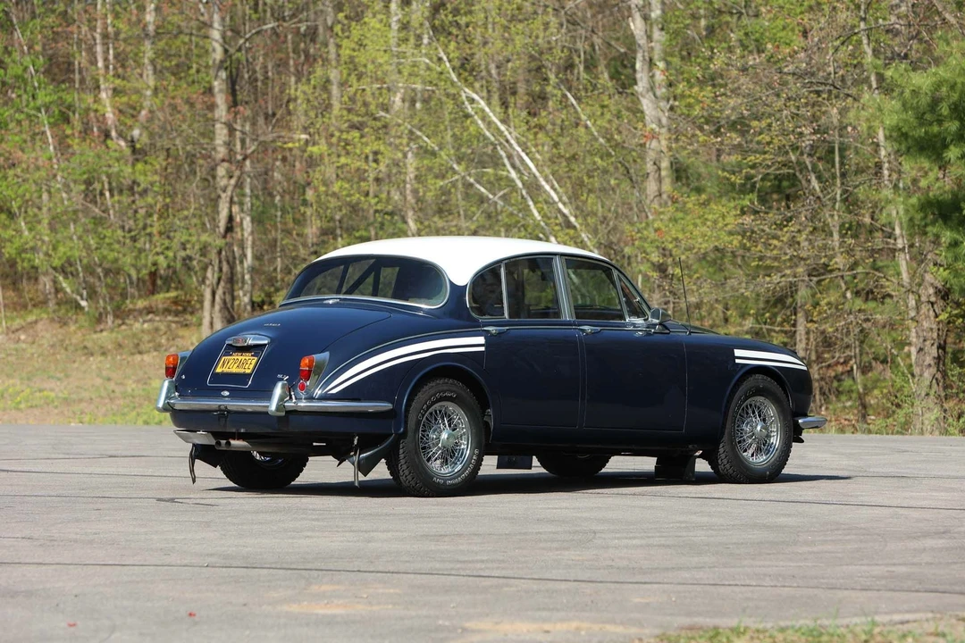 1967 Jaguar Mark II - Image 10 of 31