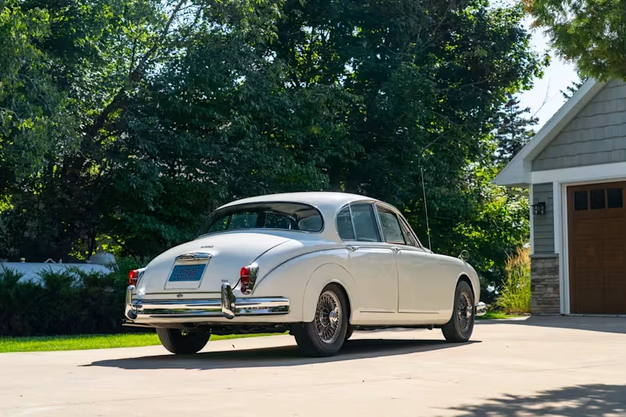 1967 Jaguar Mark II - Image 3 of 22