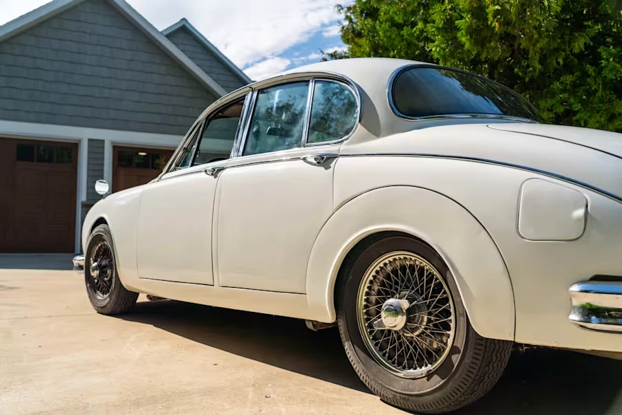 1967 Jaguar Mark II - Image 14 of 22