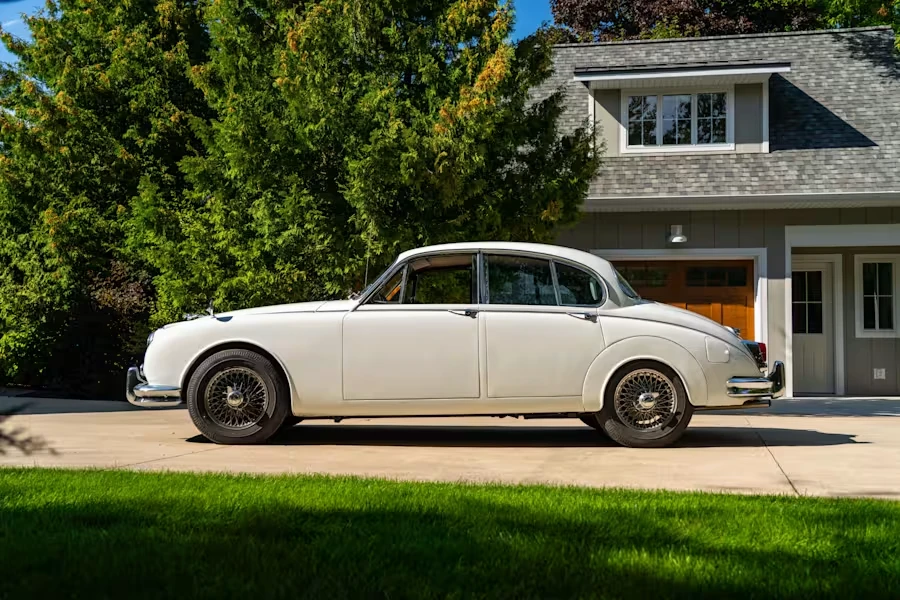 1967 Jaguar Mark II - Image 11 of 22