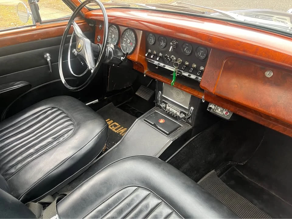 1967 Jaguar Mark II - Image 6 of 13