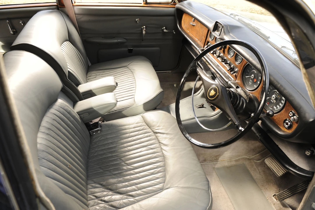 1967 Jaguar Mark X - Image 4 of 4