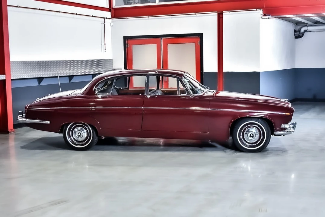 1967 Jaguar Mark X - Image 8 of 30