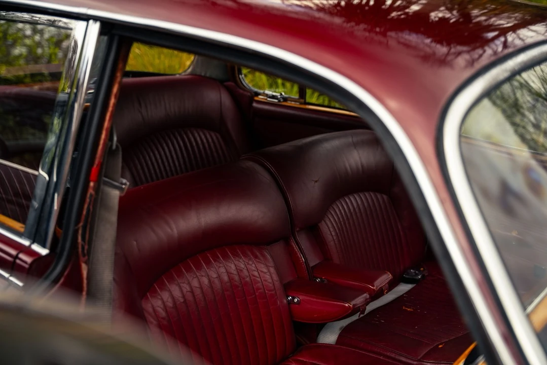1968 Jaguar - Image 16 of 27