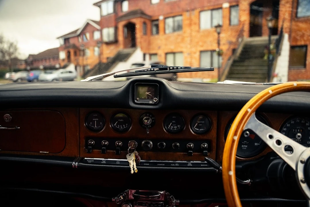1968 Jaguar - Image 12 of 27