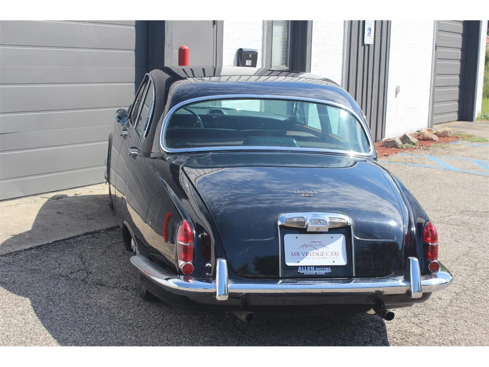 1967 Jaguar Mark X - Image 5 of 31