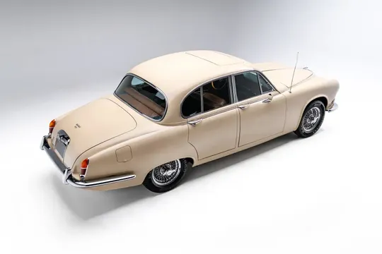 1967 Jaguar 420 Sedan
