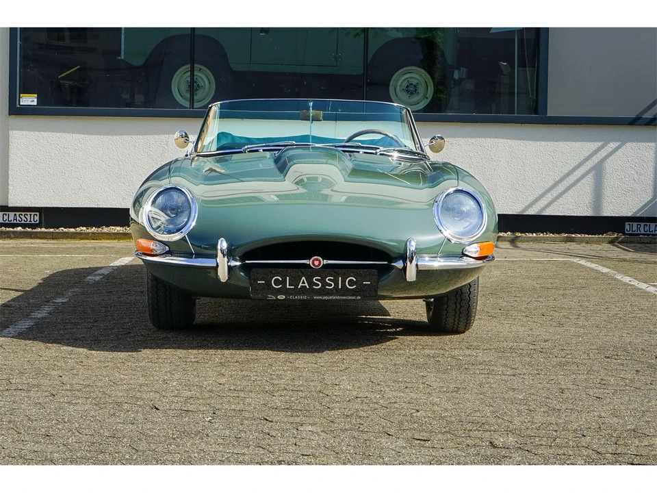 1967 Jaguar E-Type Series 1 - Image 2 of 31