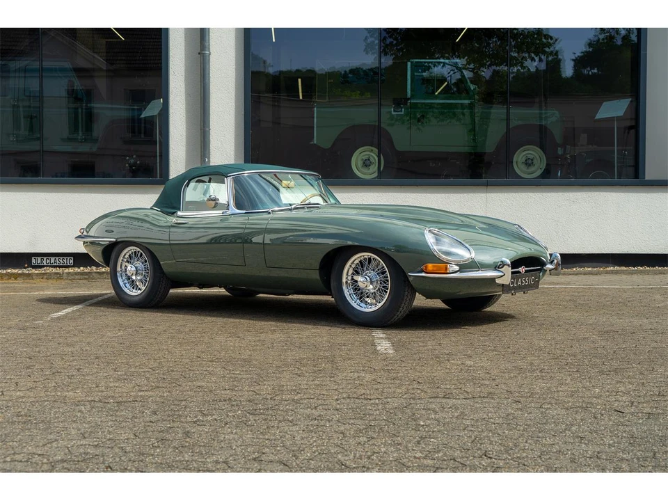 1967 Jaguar E-Type Series 1 - Image 14 of 31