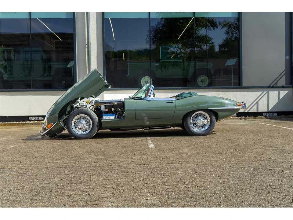 1967 Jaguar E-Type Series 1 - Image 31 of 31