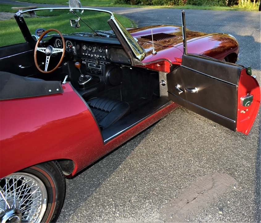 1967 Jaguar E-Type - Image 15 of 31