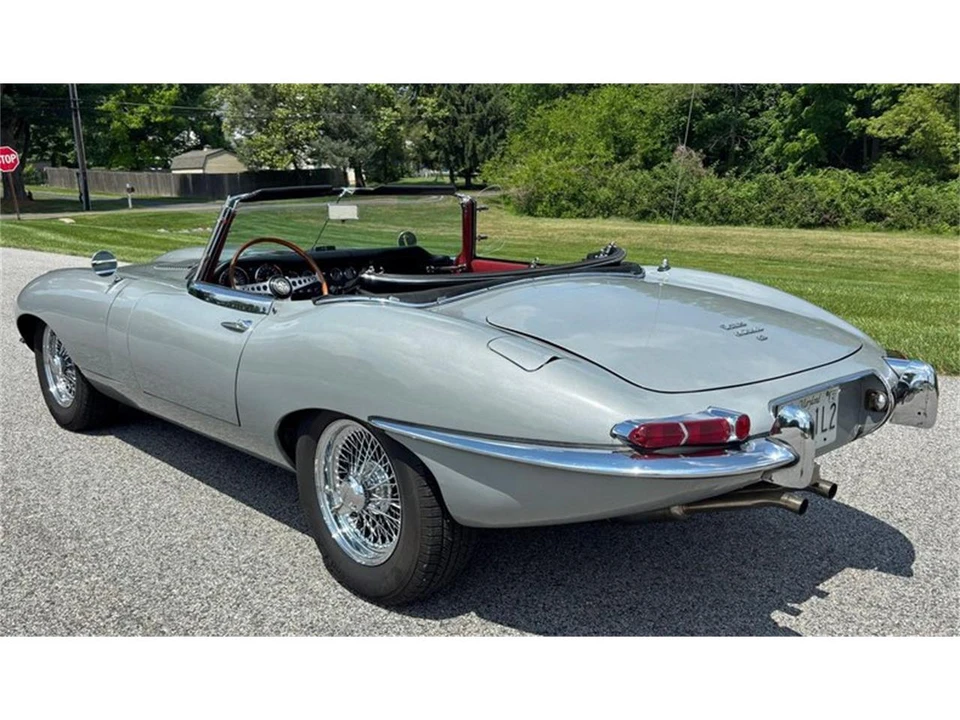 1967 Jaguar E-Type Series 1 - Image 6 of 31