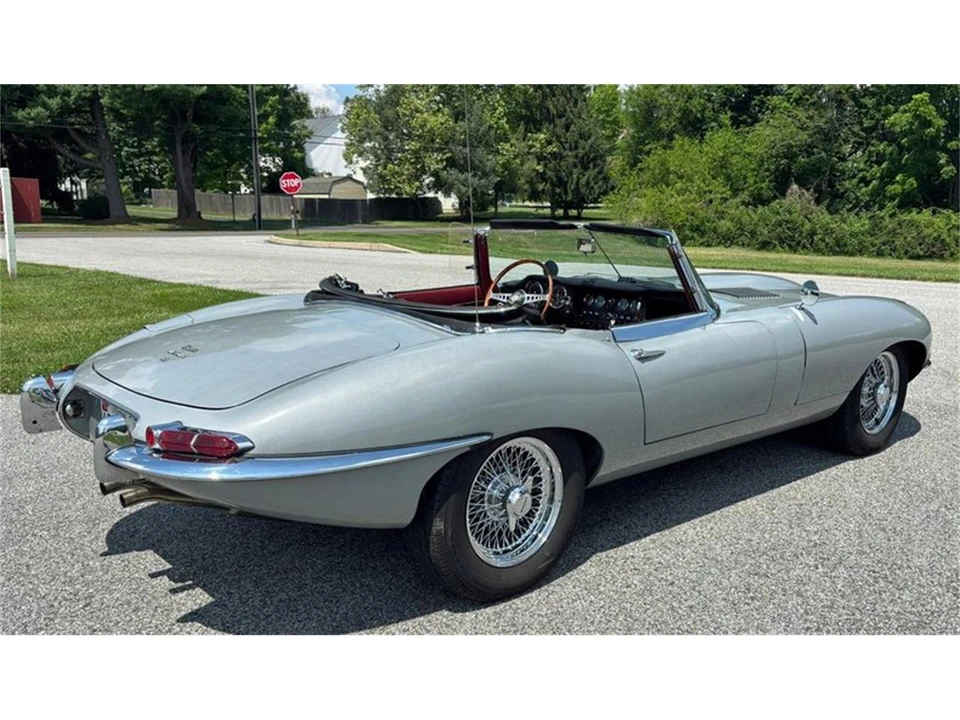 1967 Jaguar E-Type Series 1 - Image 3 of 31