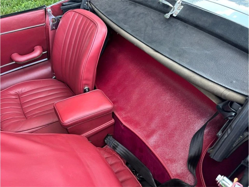 1967 Jaguar E-Type Series 1 - Image 8 of 31