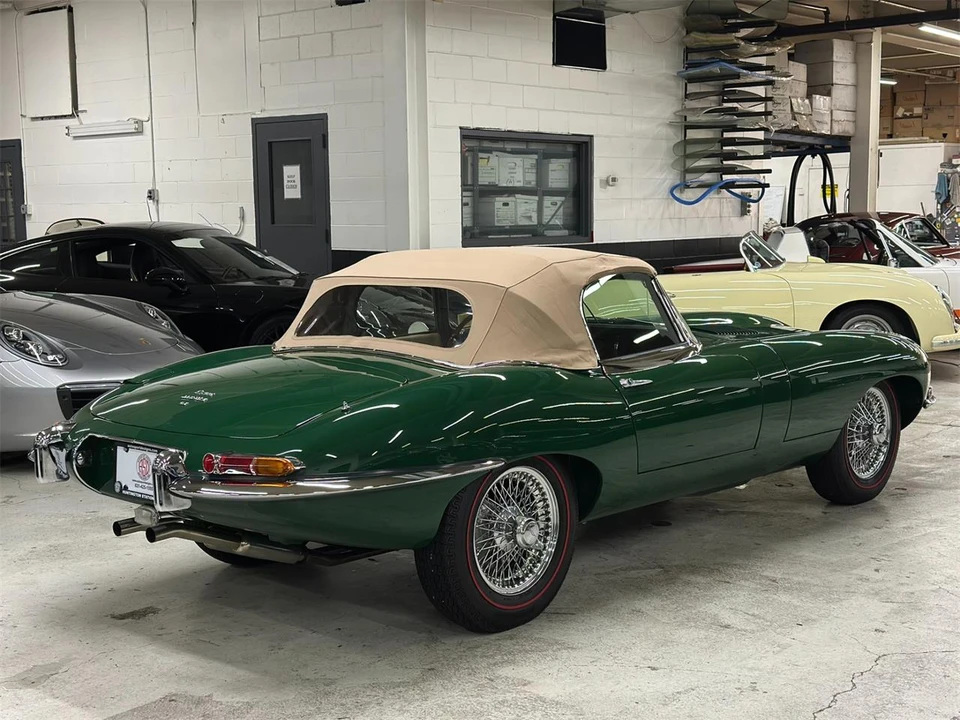 1967 Jaguar E-Type Series 1 - Image 17 of 31