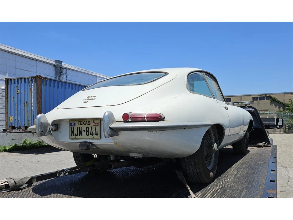 1967 Jaguar E-Type Series 1 - Image 3 of 31