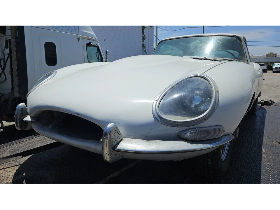 1967 Jaguar E-Type Series 1 - Image 10 of 31