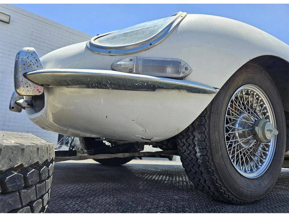 1967 Jaguar E-Type Series 1 - Image 8 of 31