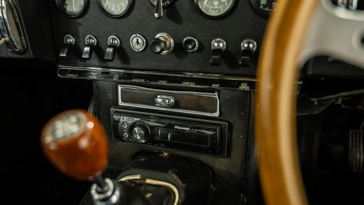 1967 Jaguar E-Type Series 1 - Image 23 of 30