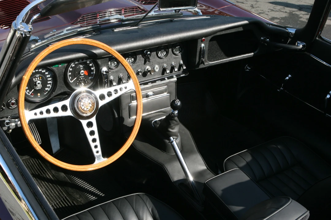 1967 Jaguar E-Type Series 1 - Image 3 of 5