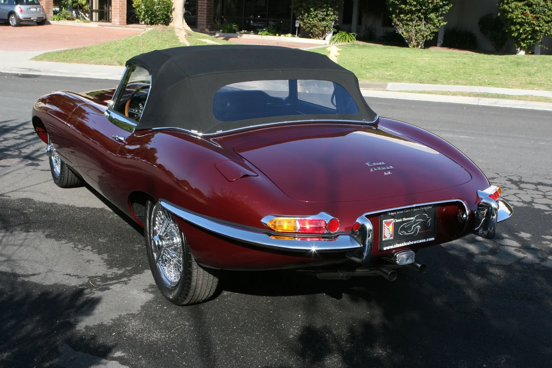 1967 Jaguar E-Type Series 1 - Image 5 of 5