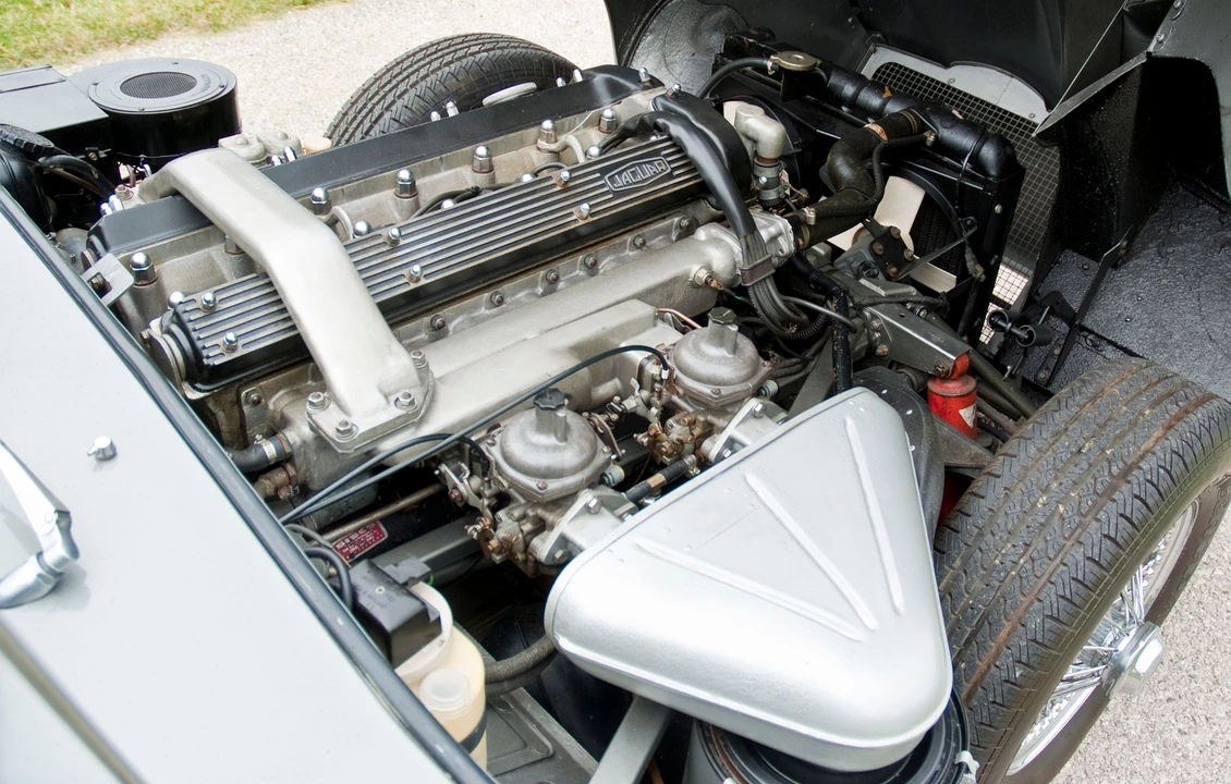 1967 Jaguar E-Type Series 1 - Image 8 of 8