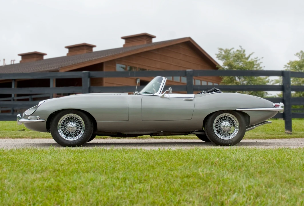 1967 Jaguar E-Type Series 1 - Image 3 of 8