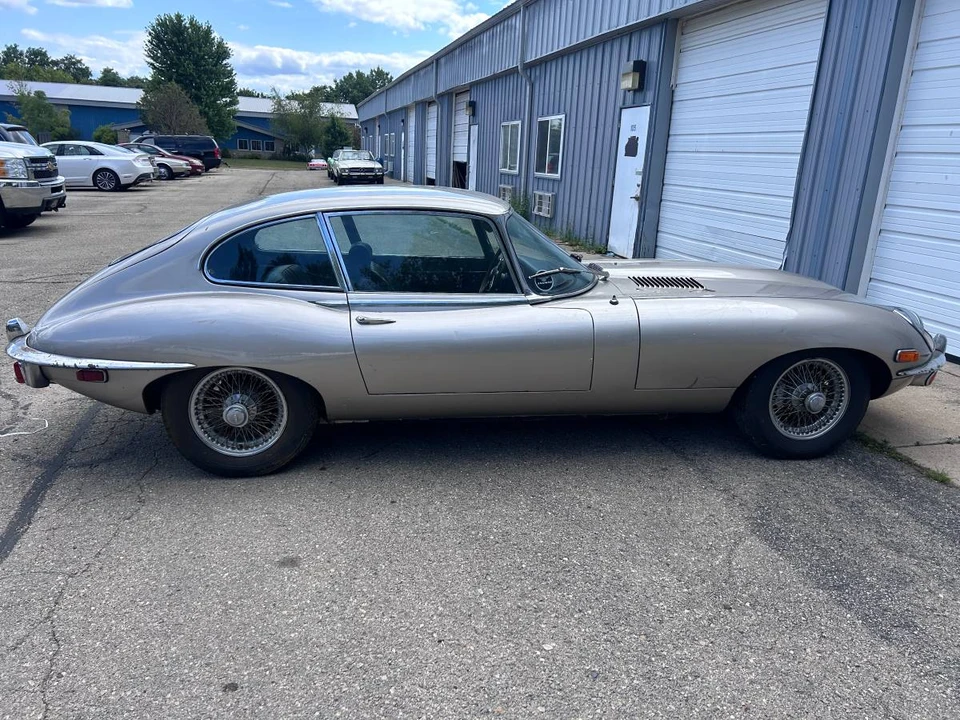 1967 Jaguar E-Type Series 1 - Image 2 of 24