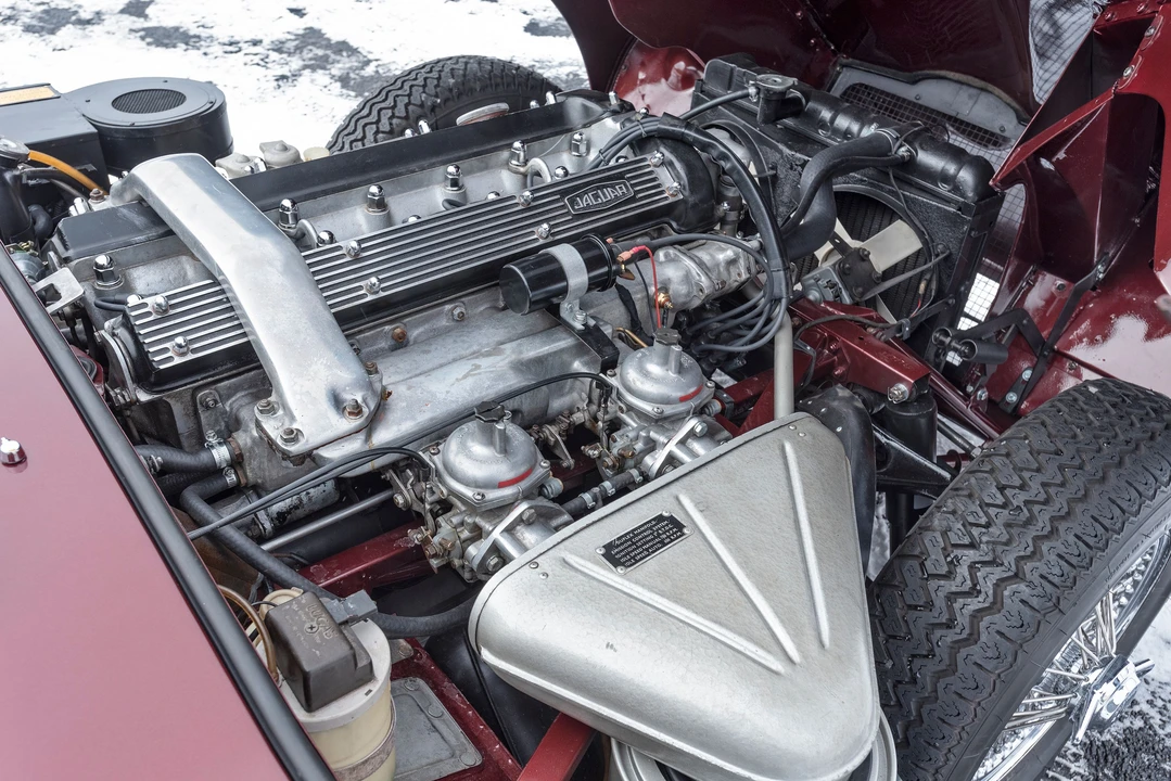 1967 Jaguar E-Type Series 1 2+2 - Image 8 of 31