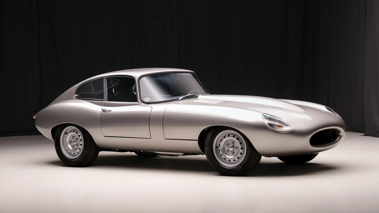 1967 Jaguar E-Type Series 1 - Image 10 of 31