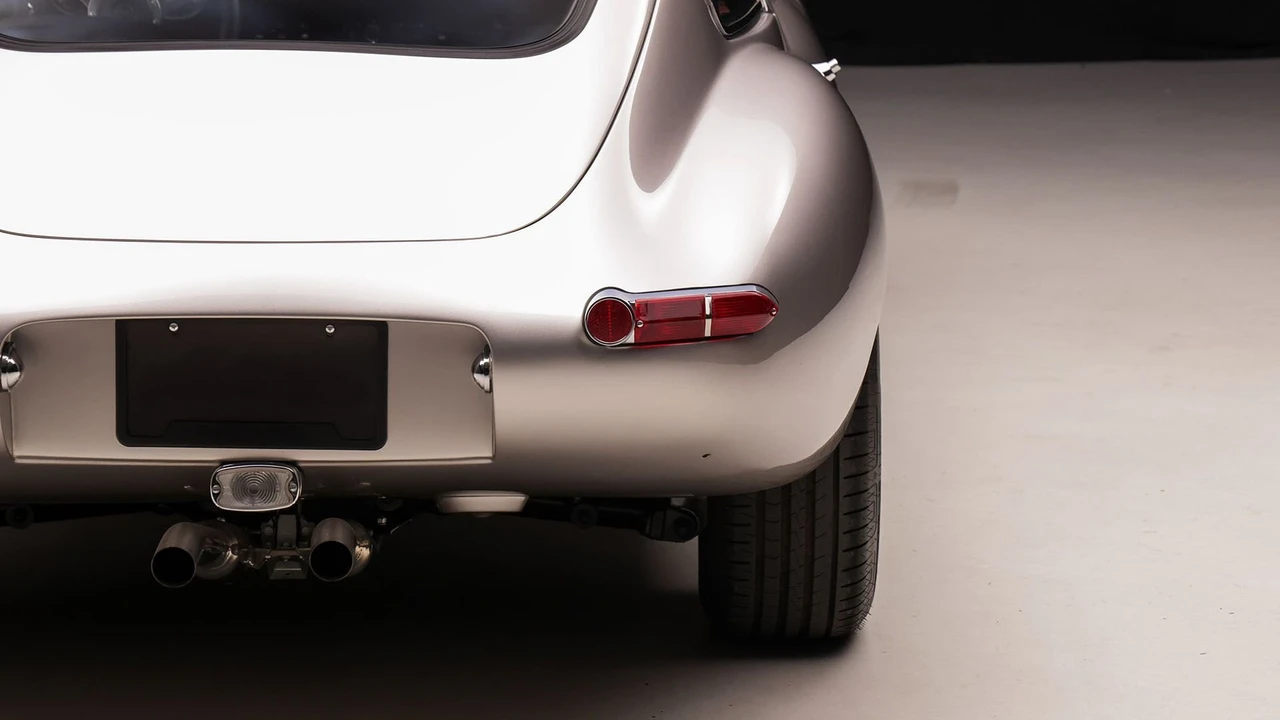 1967 Jaguar E-Type Series 1 - Image 15 of 31