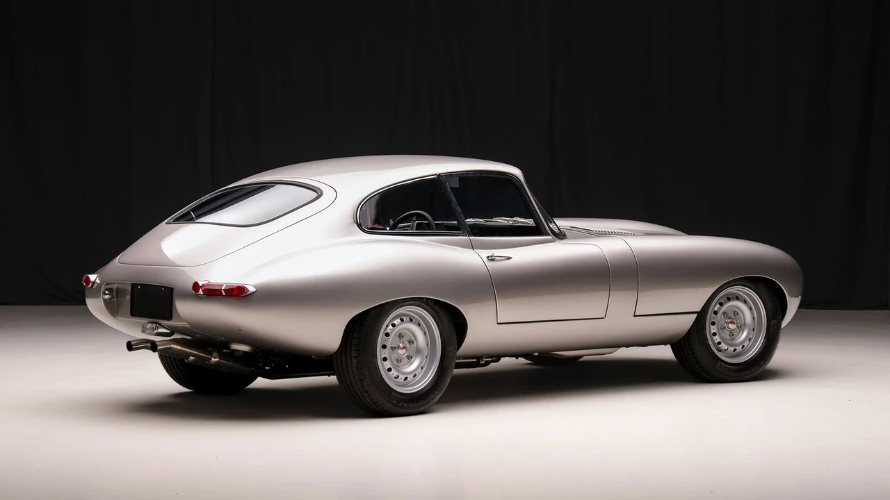 1967 Jaguar E-Type Series 1 - Image 6 of 31