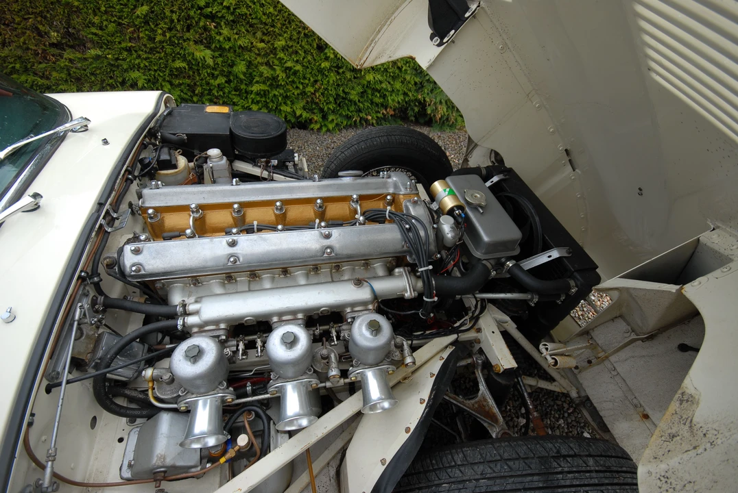 1967 Jaguar E-Type Series 1 - Image 2 of 3