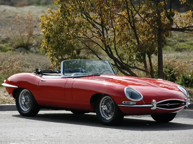 1967 Jaguar E-Type Series 1 - Image 2 of 2