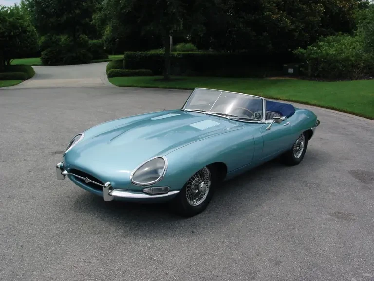 1967 Jaguar E-Type Series 1 - Image 2 of 2