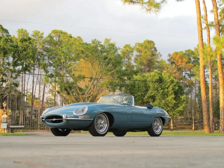 1967 Jaguar E-Type Series 1 - Image 2 of 2