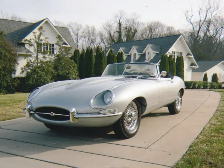 1967 Jaguar E-Type Series 1 - Image 2 of 2