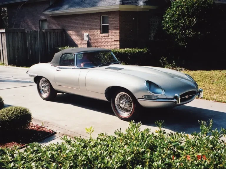 1967 Jaguar E-Type Series 1 - Image 2 of 2