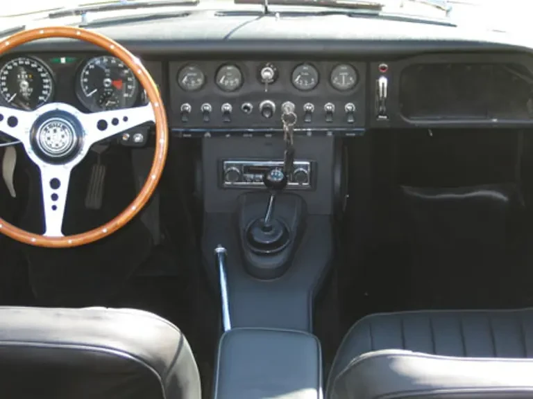 1967 Jaguar E-Type Series 1 - Image 8 of 10